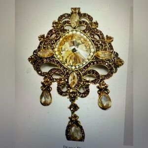 Aratta Gold and Champagne Crystal Brooch “Diana Pin”